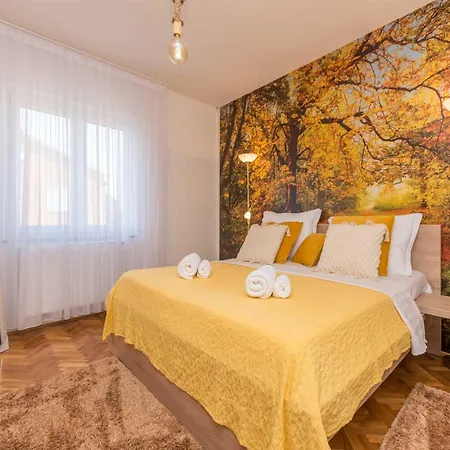 Magnificent Mande With Pool, Vrana Lake Villa